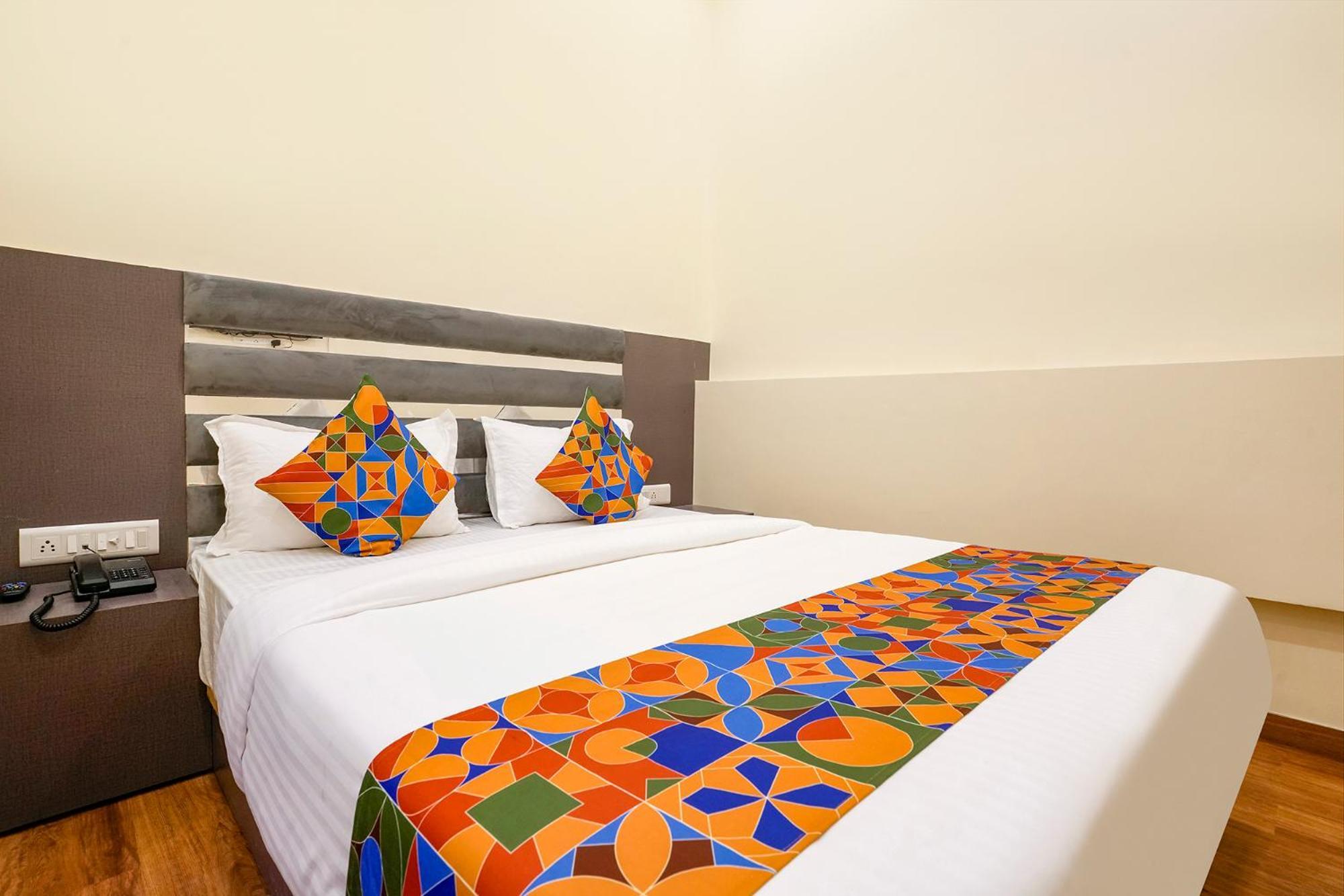 Fabhotel Freedom International - Nr Mumbai International Airport — Photos 2